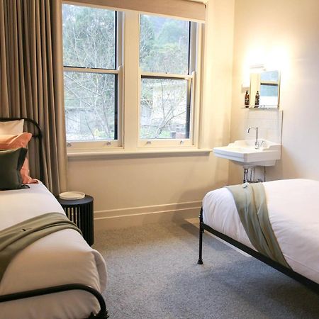 Alpine Hotel, Eat Drink Sleep Warburton Eksteriør bilde