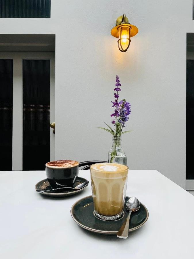 Alpine Hotel, Eat Drink Sleep Warburton Eksteriør bilde