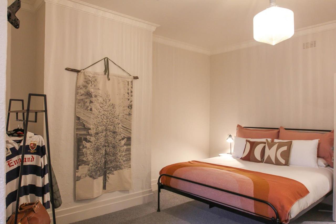Alpine Hotel, Eat Drink Sleep Warburton Eksteriør bilde
