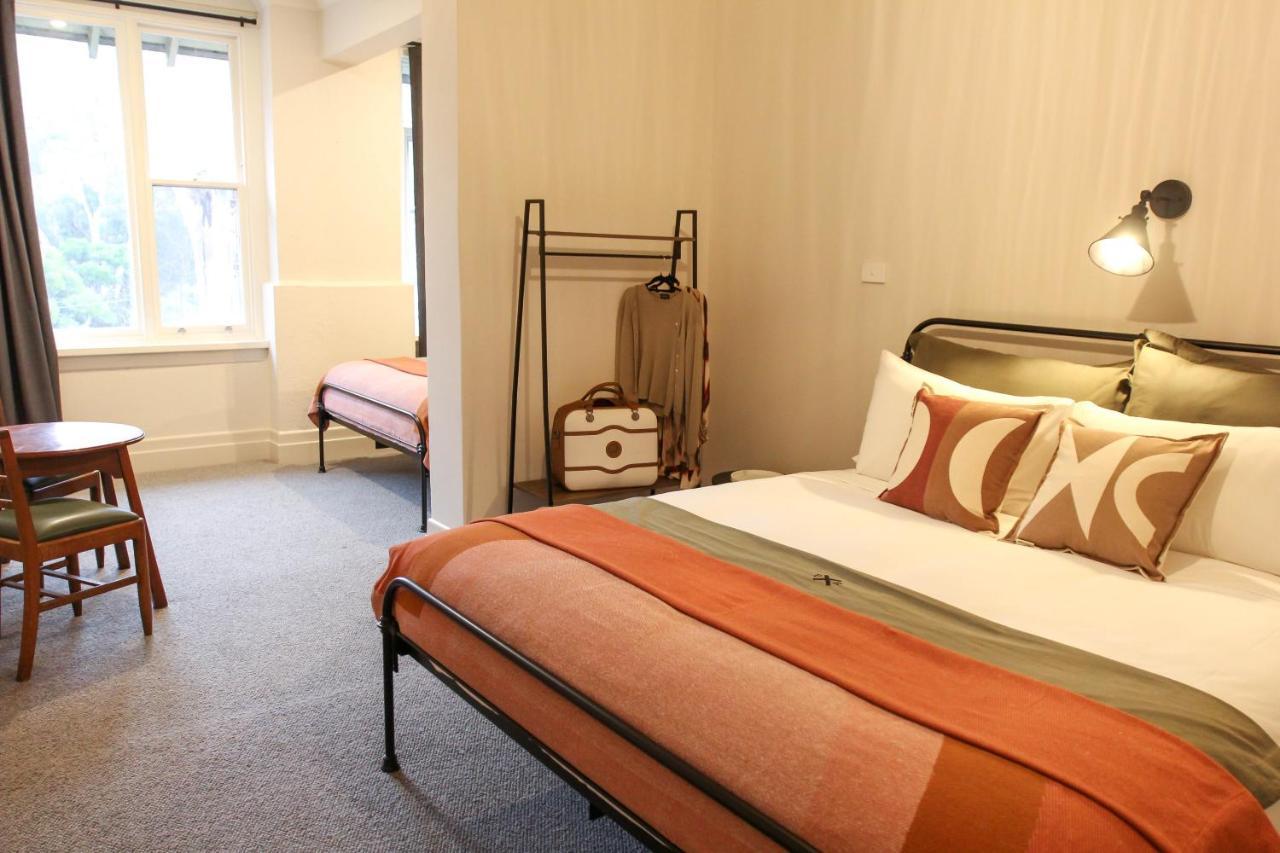 Alpine Hotel, Eat Drink Sleep Warburton Eksteriør bilde