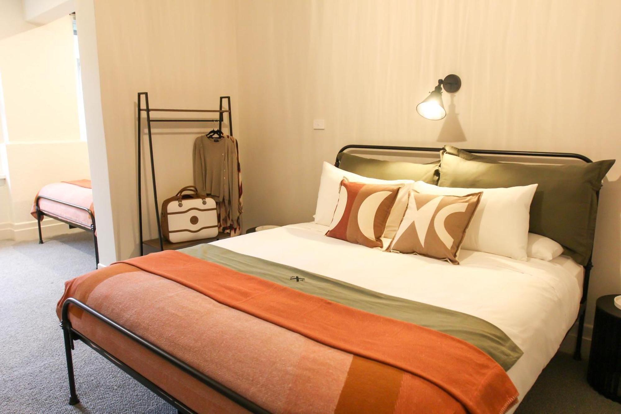 Alpine Hotel, Eat Drink Sleep Warburton Eksteriør bilde